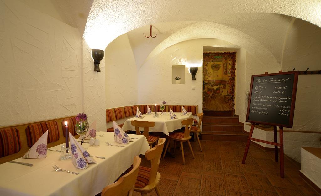 Hotel Frauensteiner Hof Frauenstein  Екстер'єр фото